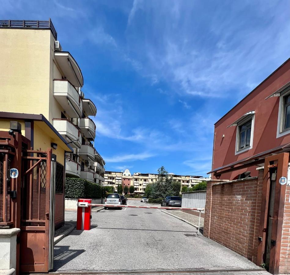 Appartamento House Of Mola Napoli Esterno foto